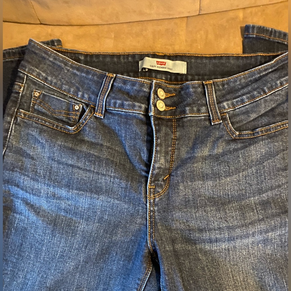Levi’s womens boot cut jeans 10 short